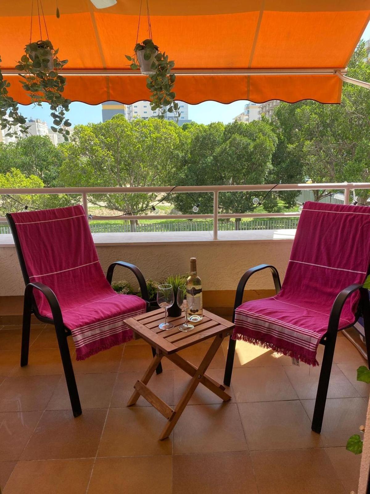 Apartamento Paradise Solo Familias Gandía Kültér fotó