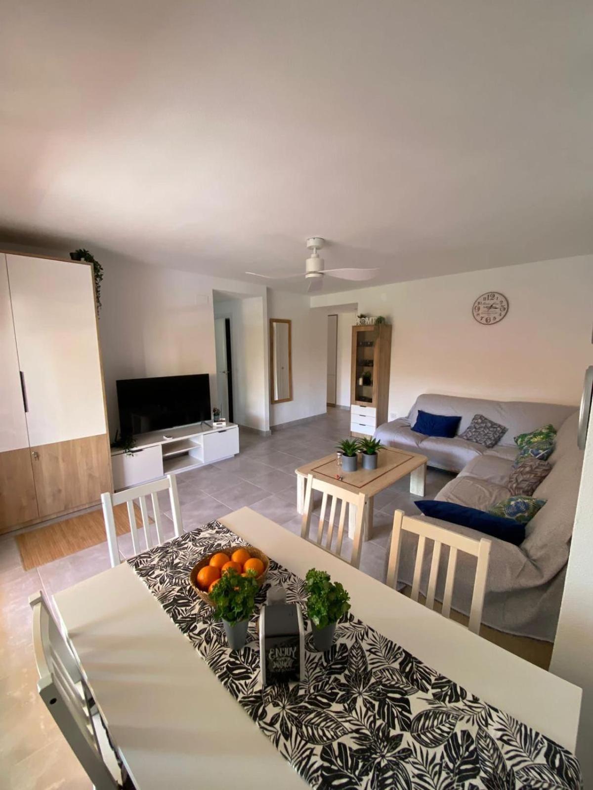 Apartamento Paradise Solo Familias Gandía Kültér fotó