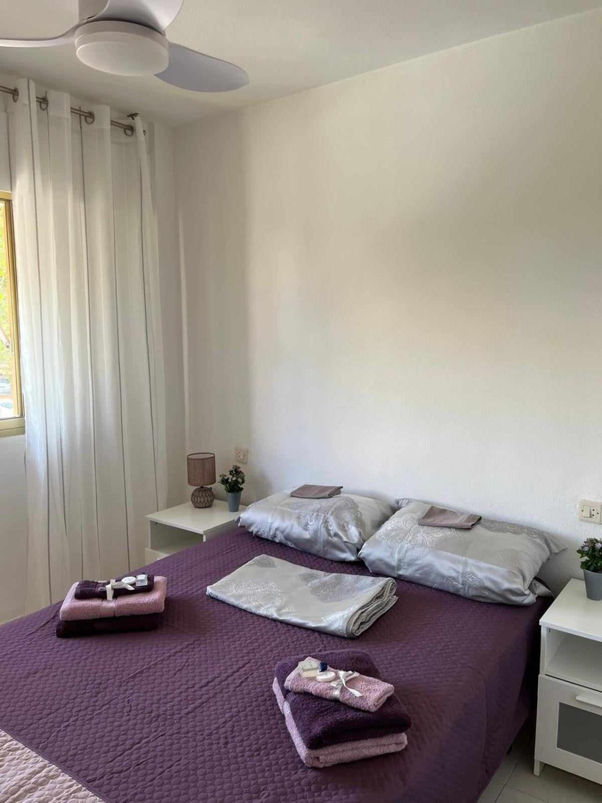 Apartamento Paradise Solo Familias Gandía Kültér fotó