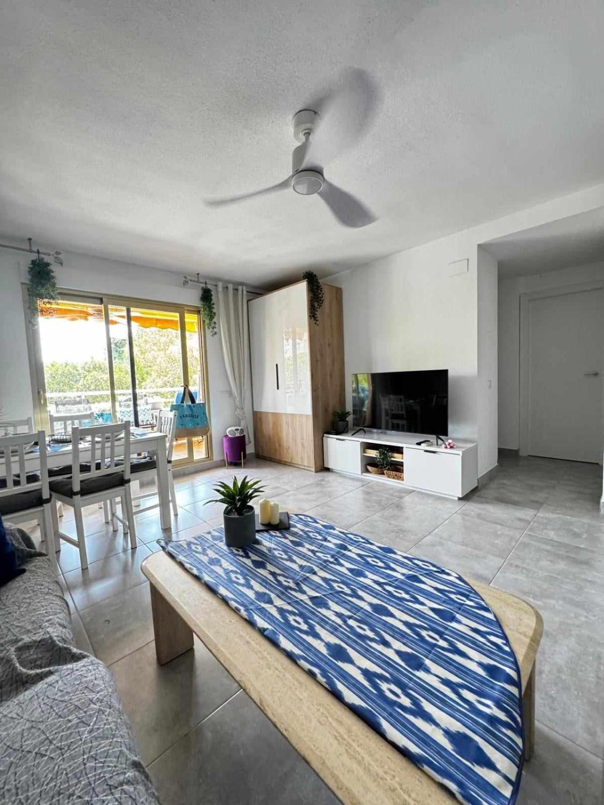 Apartamento Paradise Solo Familias Gandía Kültér fotó