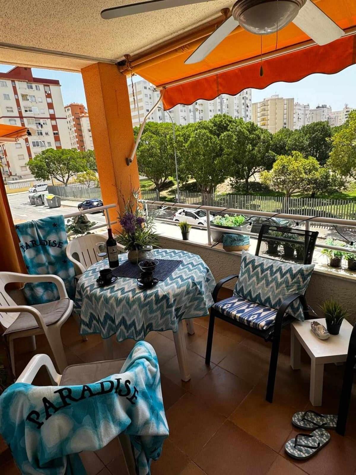 Apartamento Paradise Solo Familias Gandía Kültér fotó